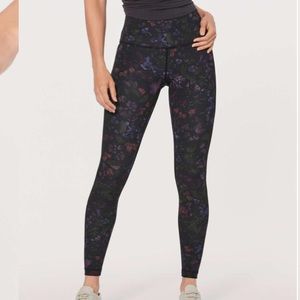 Lululemon high rise Wunder under 28 inch